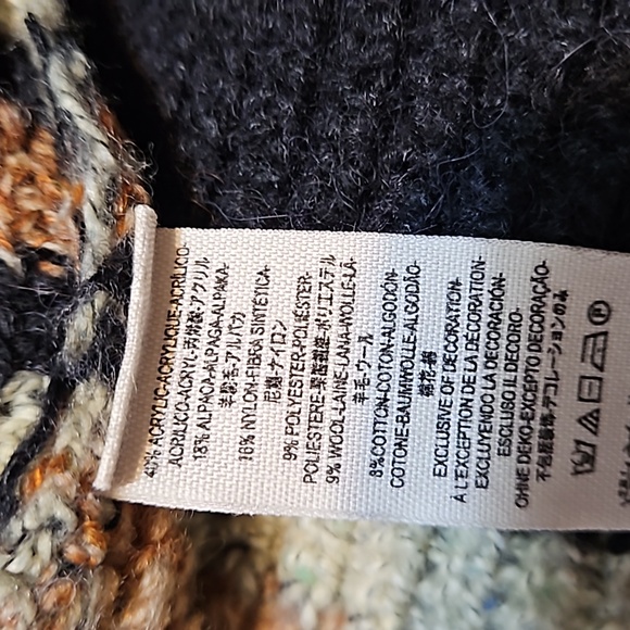 Free People Rock & Roll Oversized Boho Black & Tan Sweater Size Small - Picture 12 of 12